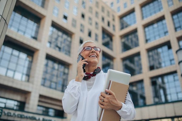 Évaluation environnementale de l'externalisation : guide pour les PME responsables